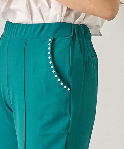 とろみ素材ポケットパール裾バックプリーツパンツ