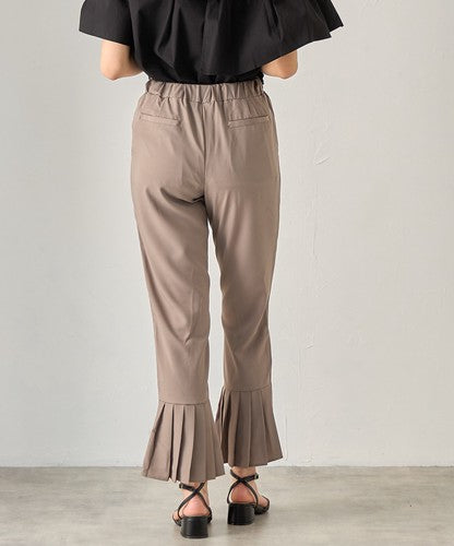 とろみ素材ポケットパール裾バックプリーツパンツ