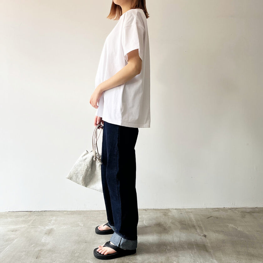 オーバーサイズバーコードTシャツ（半袖）