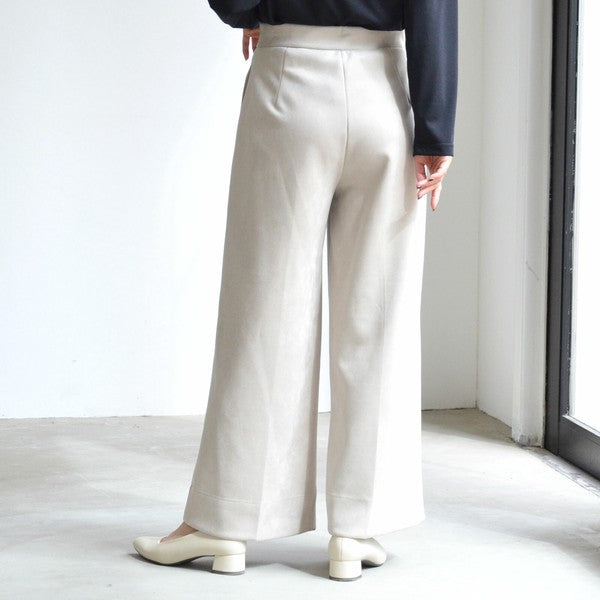 スエード調ワイドパンツ