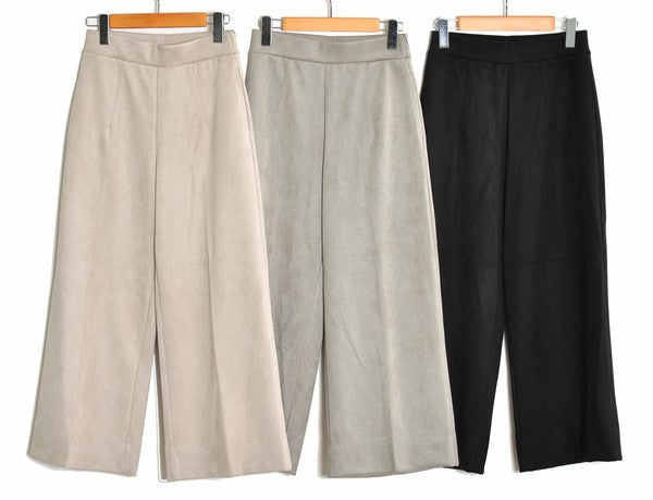 スエード調ワイドパンツ