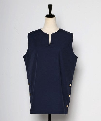 サイドゴールドボタンノースリブラウス